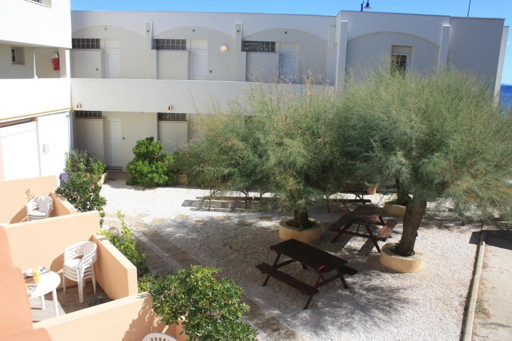 Les Stoechades Aparthotel Hyeres Room photo